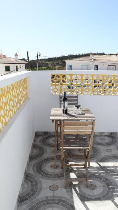 Casa Vento Budens Luaran gambar